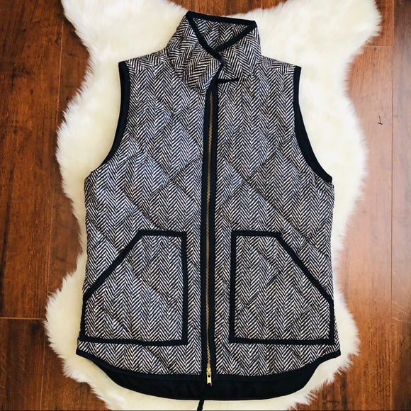 J. Crew Jackets & Blazers - J.crew excursion quilted down vest